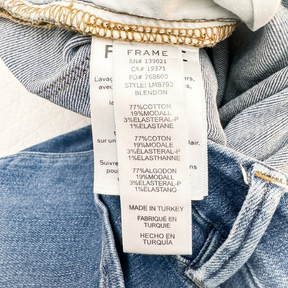 Frame Le Mini Bootcut Jeans Blendon Form Fitting Denim Size 32 - Picture 5 of 7